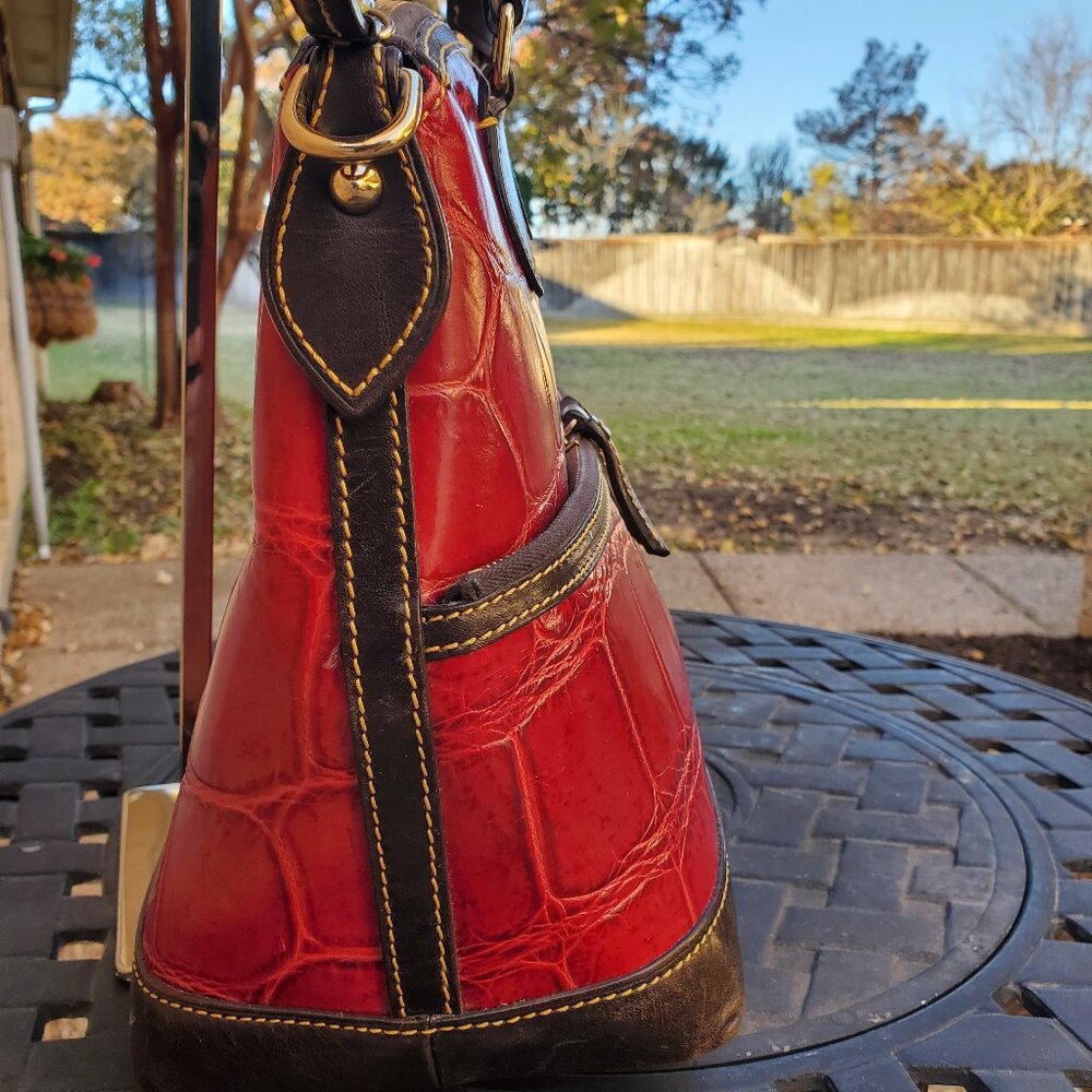 Dooney & Bourke Red & Brown Leather Croc Bag - Picture 5 of 10